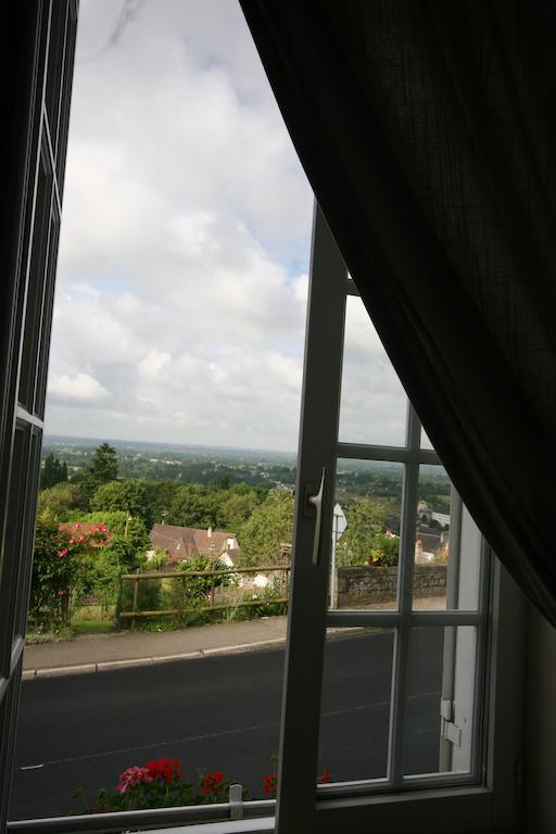Numero CINQ Domfront  Chambre photo